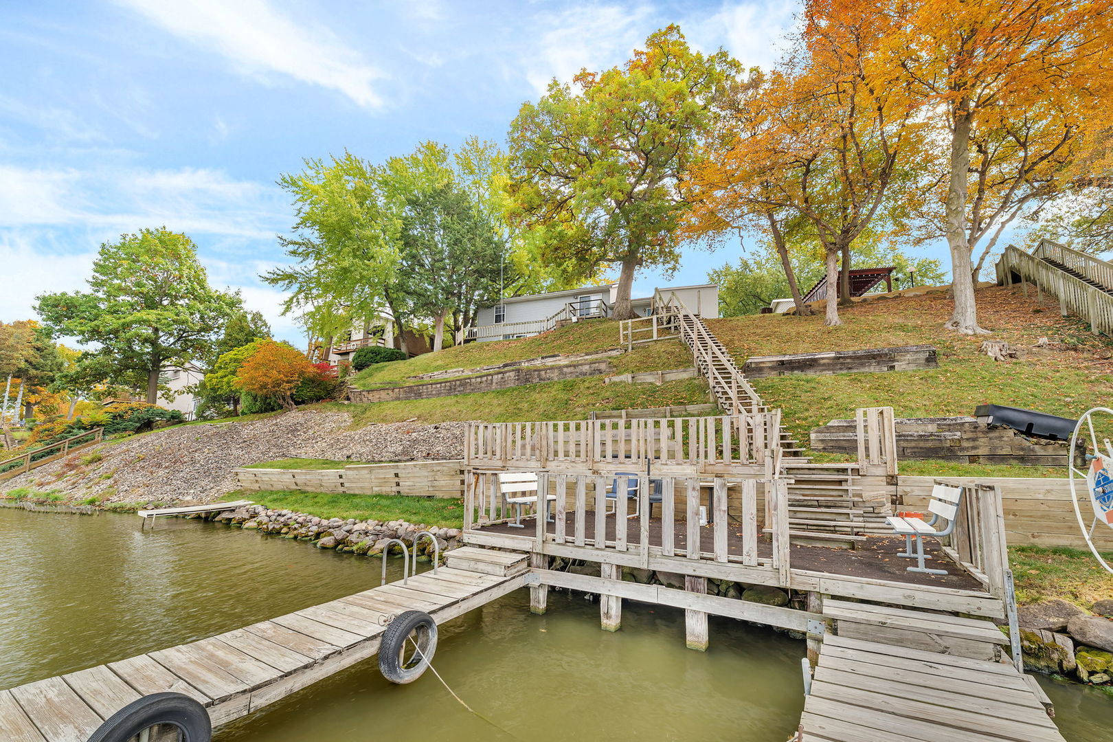 848 Lake Holiday Drive, Sandwich, IL 60548