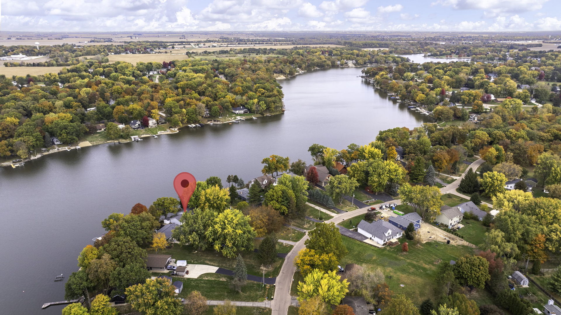 848 Lake Holiday Drive, Sandwich, IL 60548