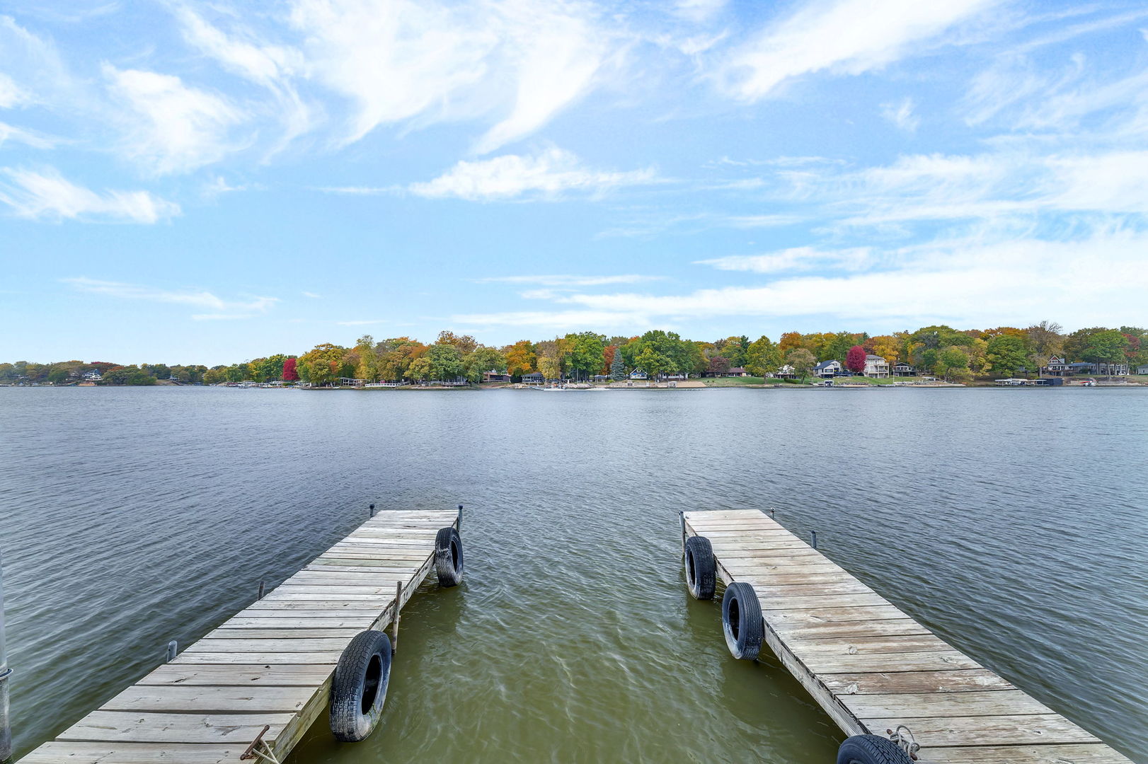 848 Lake Holiday Drive, Sandwich, IL 60548