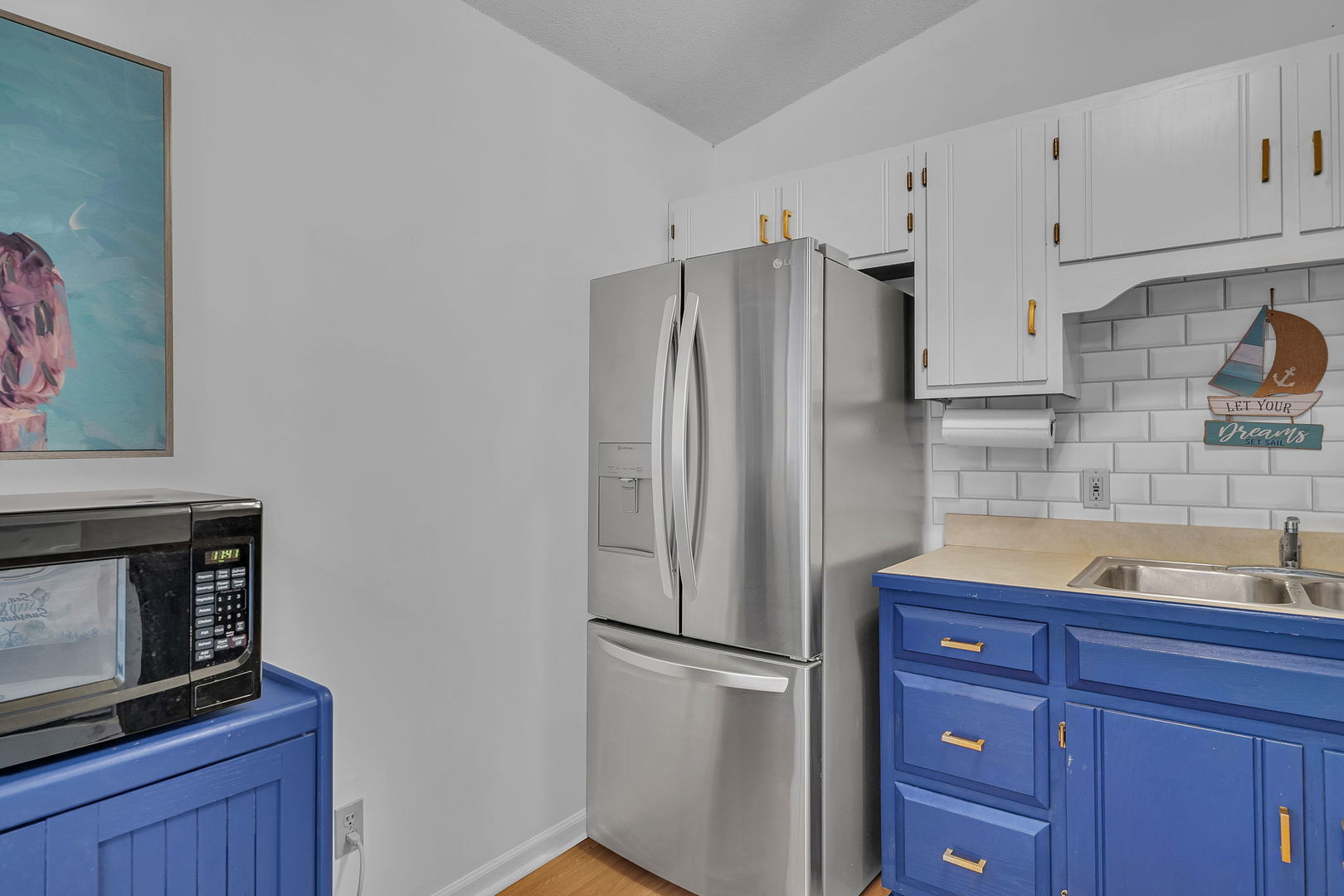 848 Lake Holiday Drive, Sandwich, IL 60548