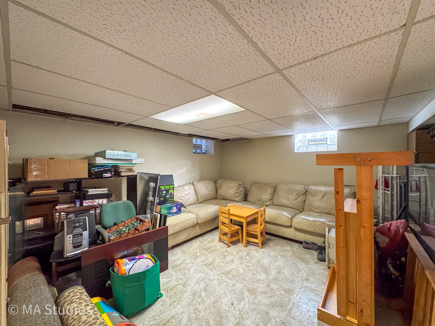 9237 Mason Avenue, Morton Grove, IL 60053