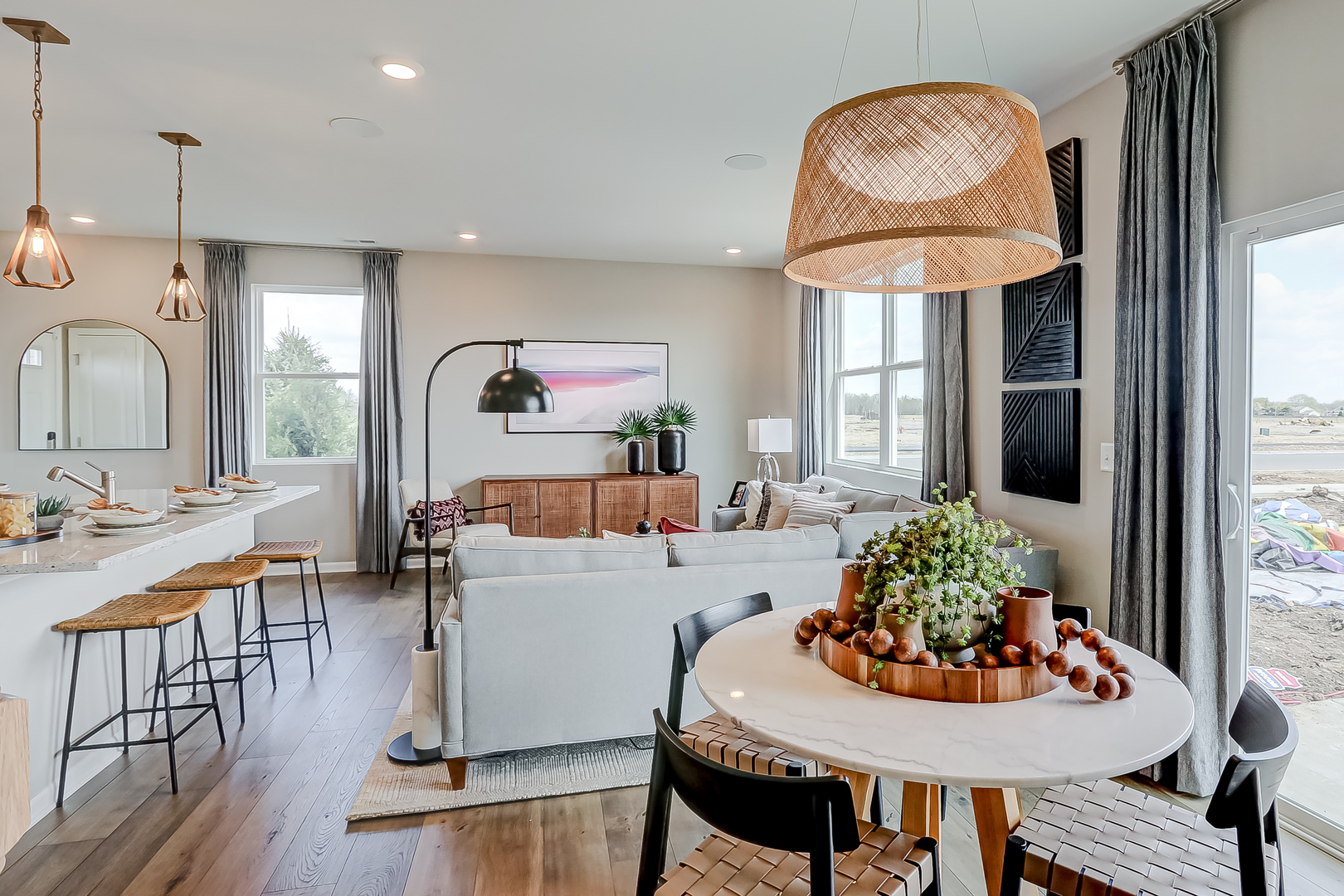 326 Kingsport Drive, South Elgin, IL 60177