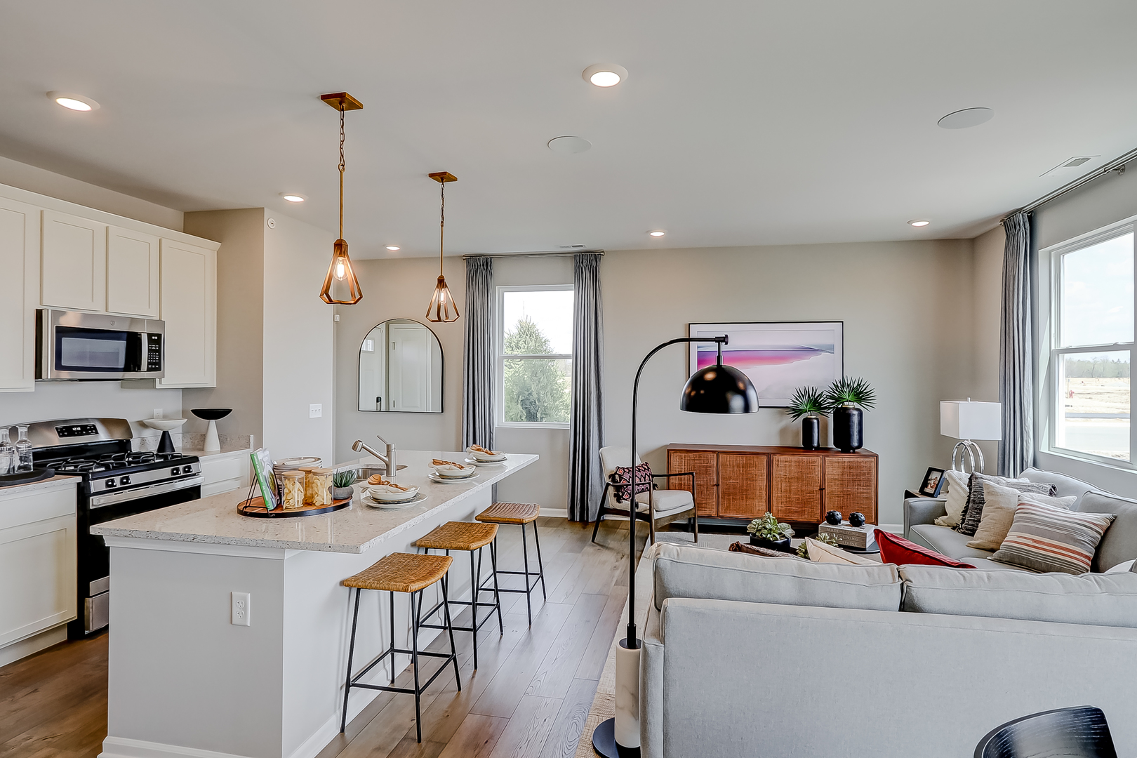 326 Kingsport Drive, South Elgin, IL 60177