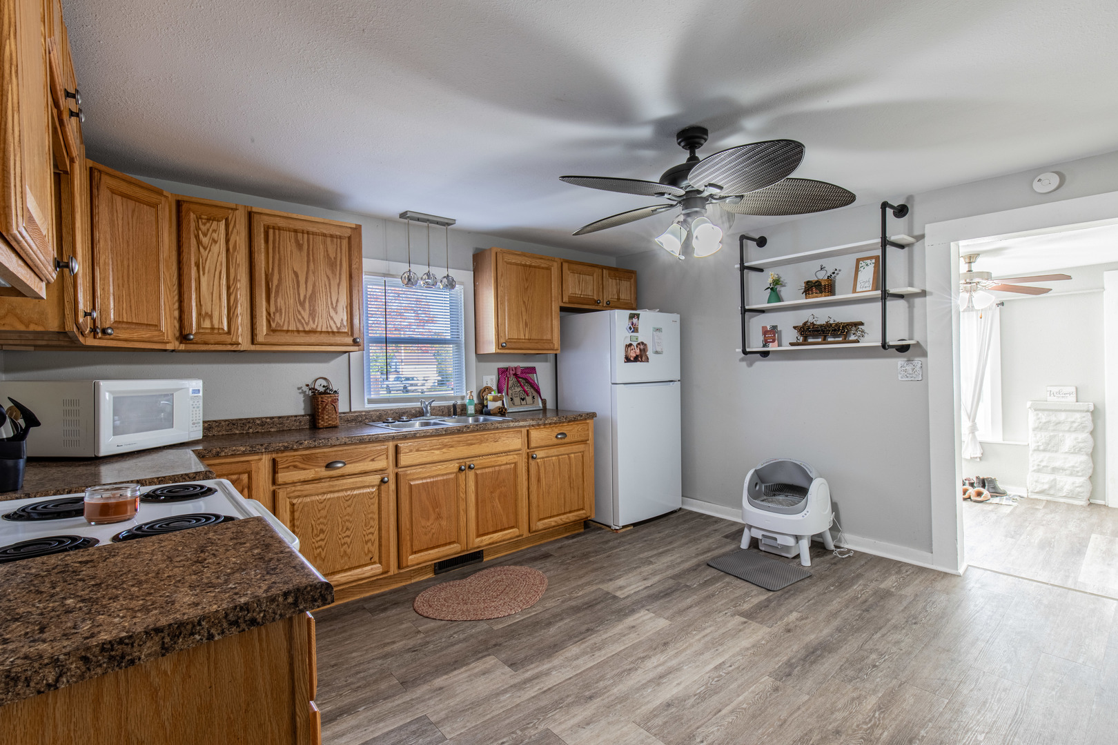 210 W 1st Street, Wyanet, IL 61379