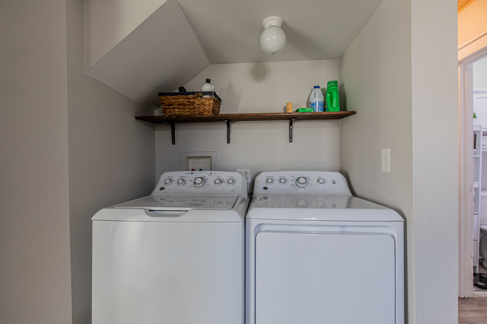 210 W 1st Street, Wyanet, IL 61379