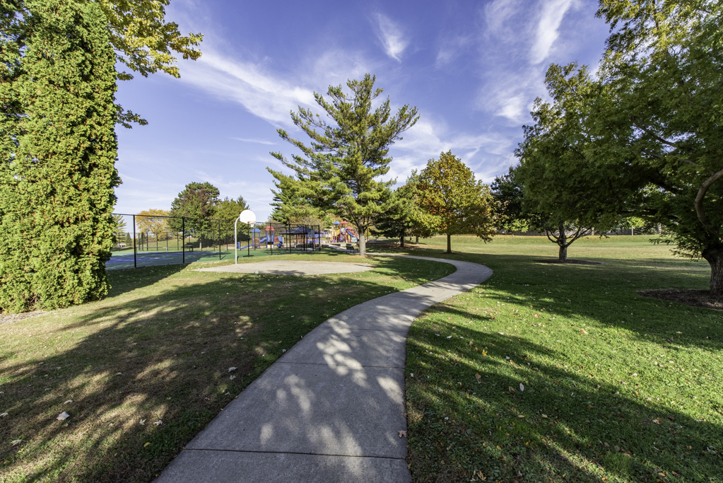 3482 Ellis Avenue, Gurnee, IL 60031