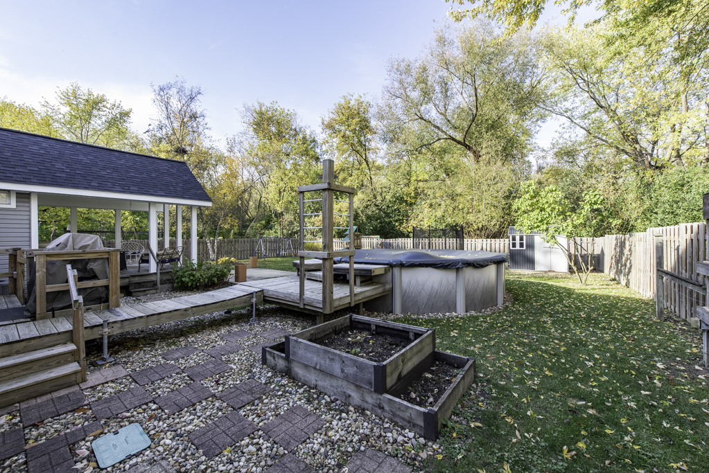 3482 Ellis Avenue, Gurnee, IL 60031