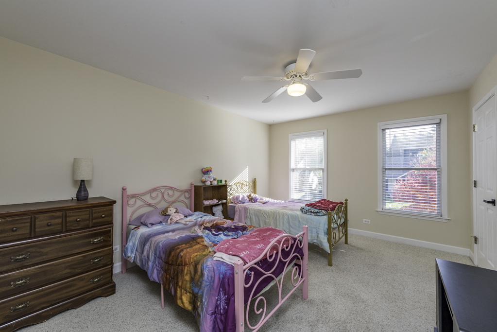 3482 Ellis Avenue, Gurnee, IL 60031