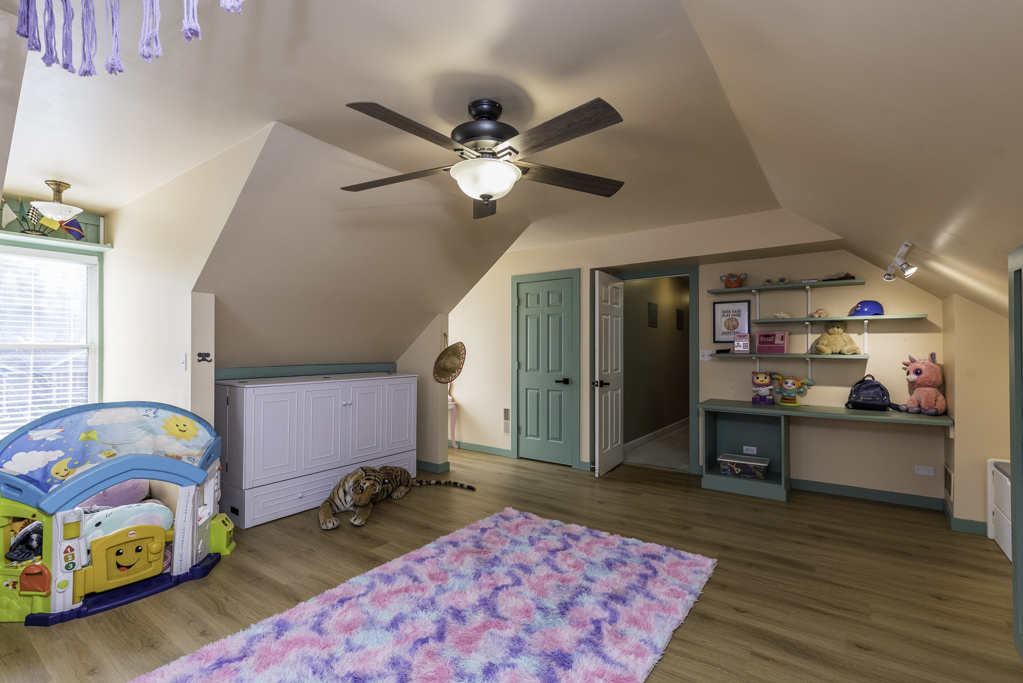 3482 Ellis Avenue, Gurnee, IL 60031