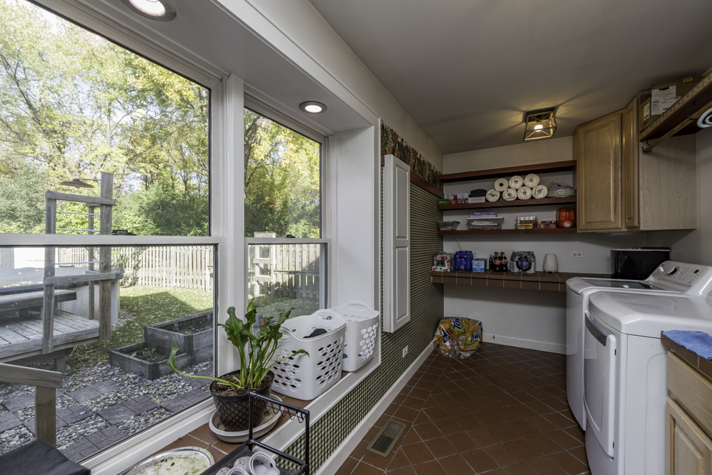 3482 Ellis Avenue, Gurnee, IL 60031