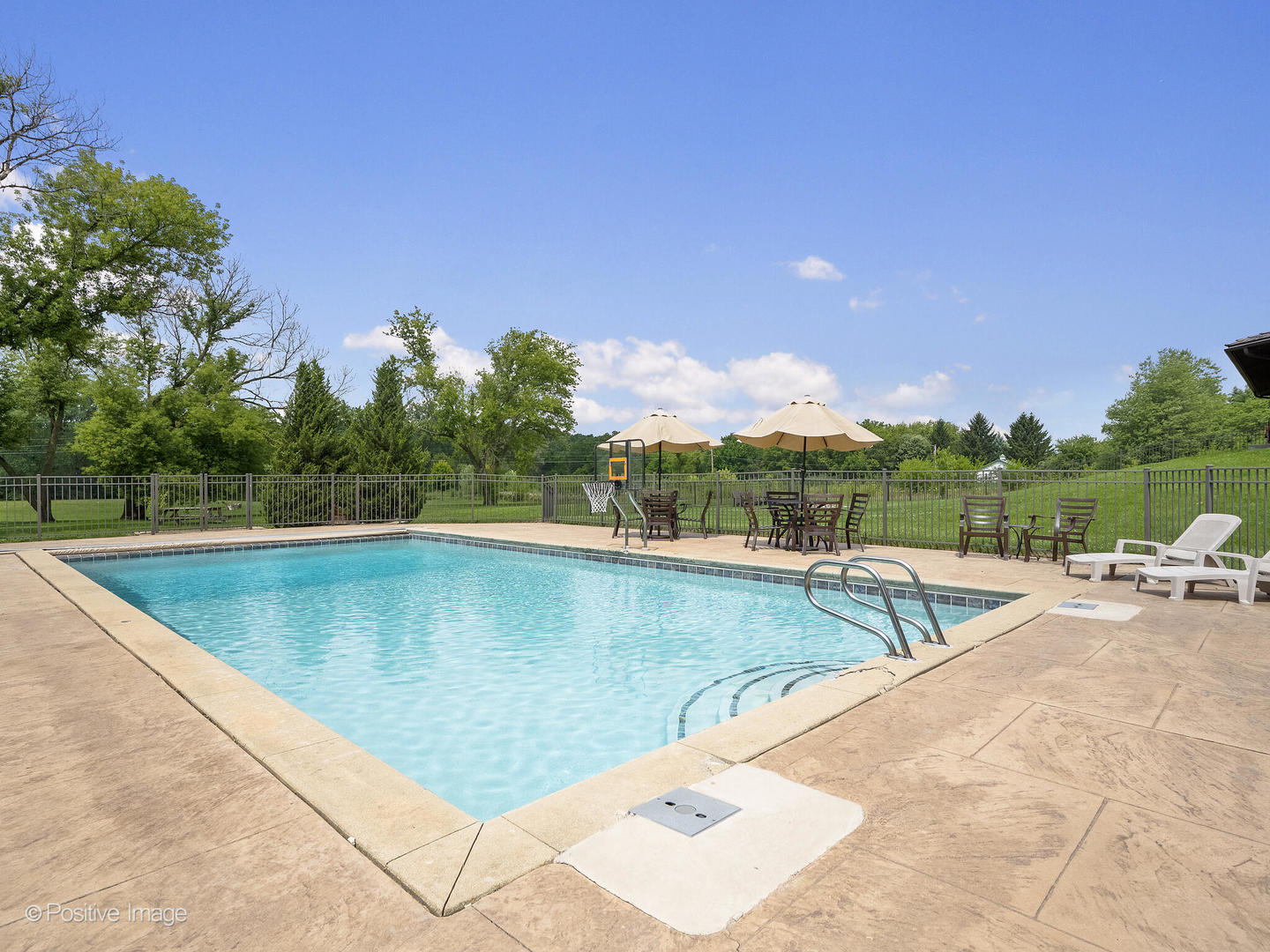 3N030 Morningside Avenue, West Chicago, IL 60185