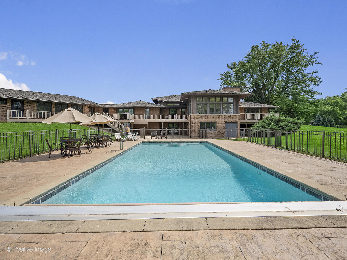 West Chicago, IL 60185