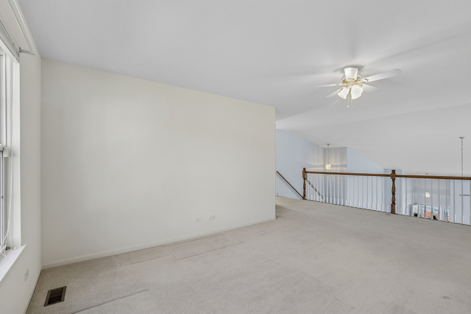 2325 Carillon Drive, Grayslake, IL 60030