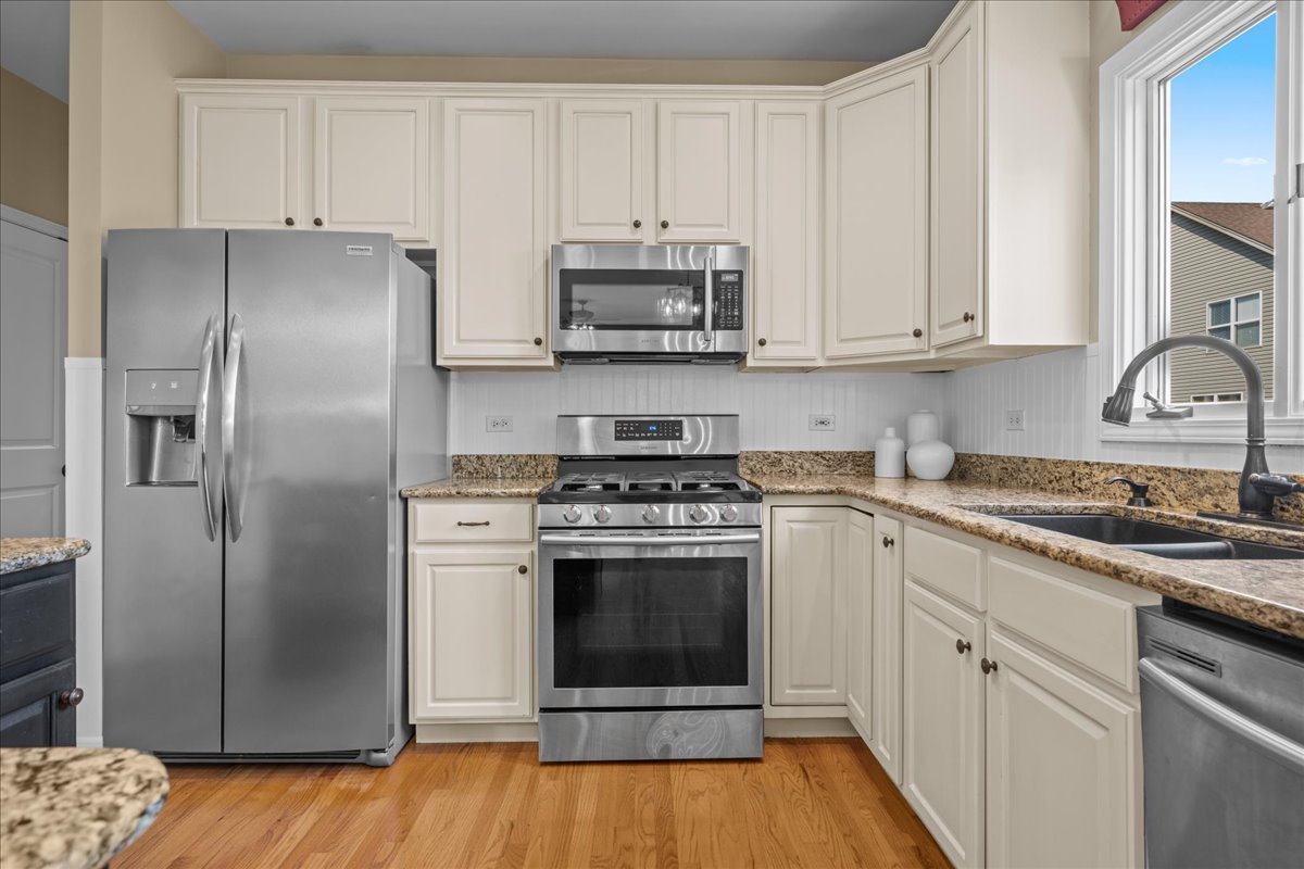 2538 Needham Court, Aurora, IL 60503