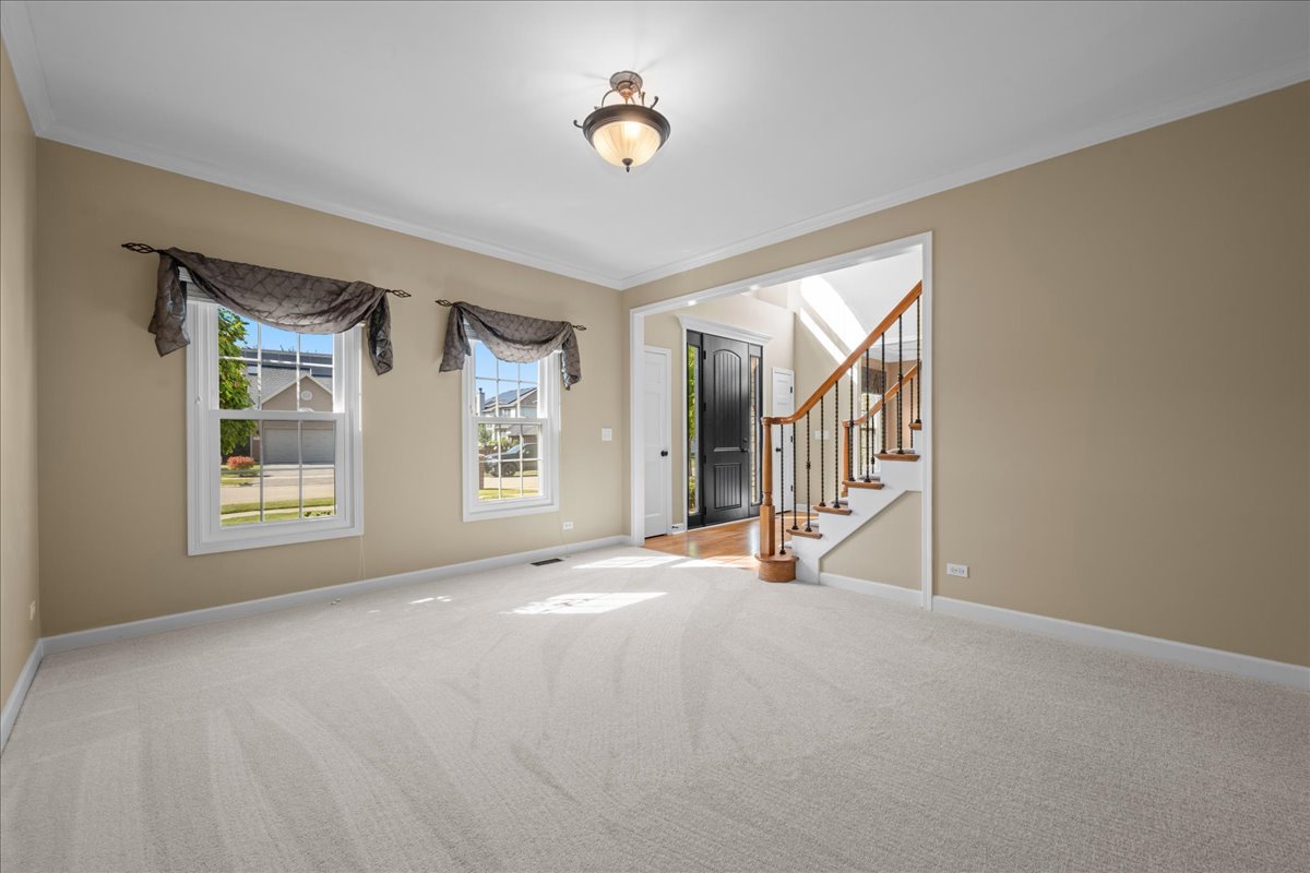 2538 Needham Court, Aurora, IL 60503