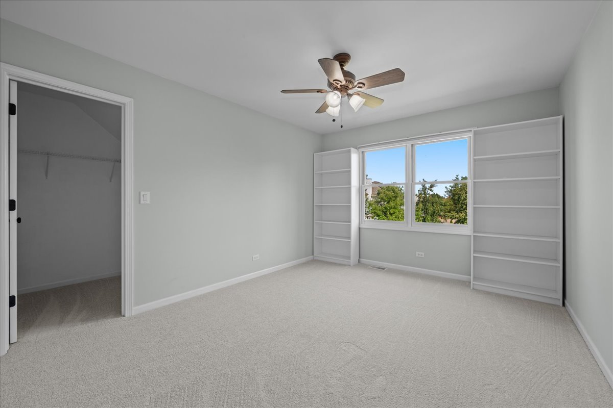 2538 Needham Court, Aurora, IL 60503