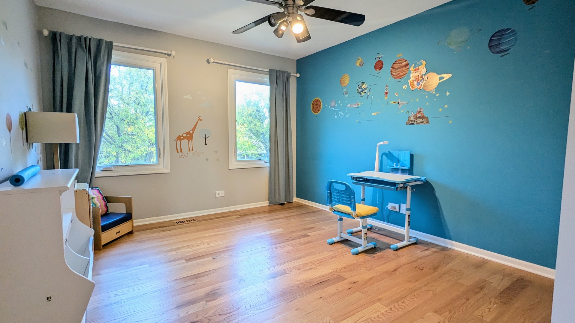 14 Nicolette Avenue, Schaumburg, IL 60173