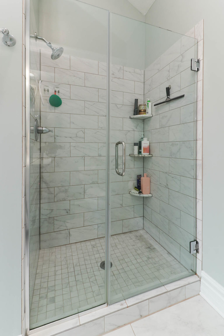 1908 Crimson Lane, Bloomington, IL 61704