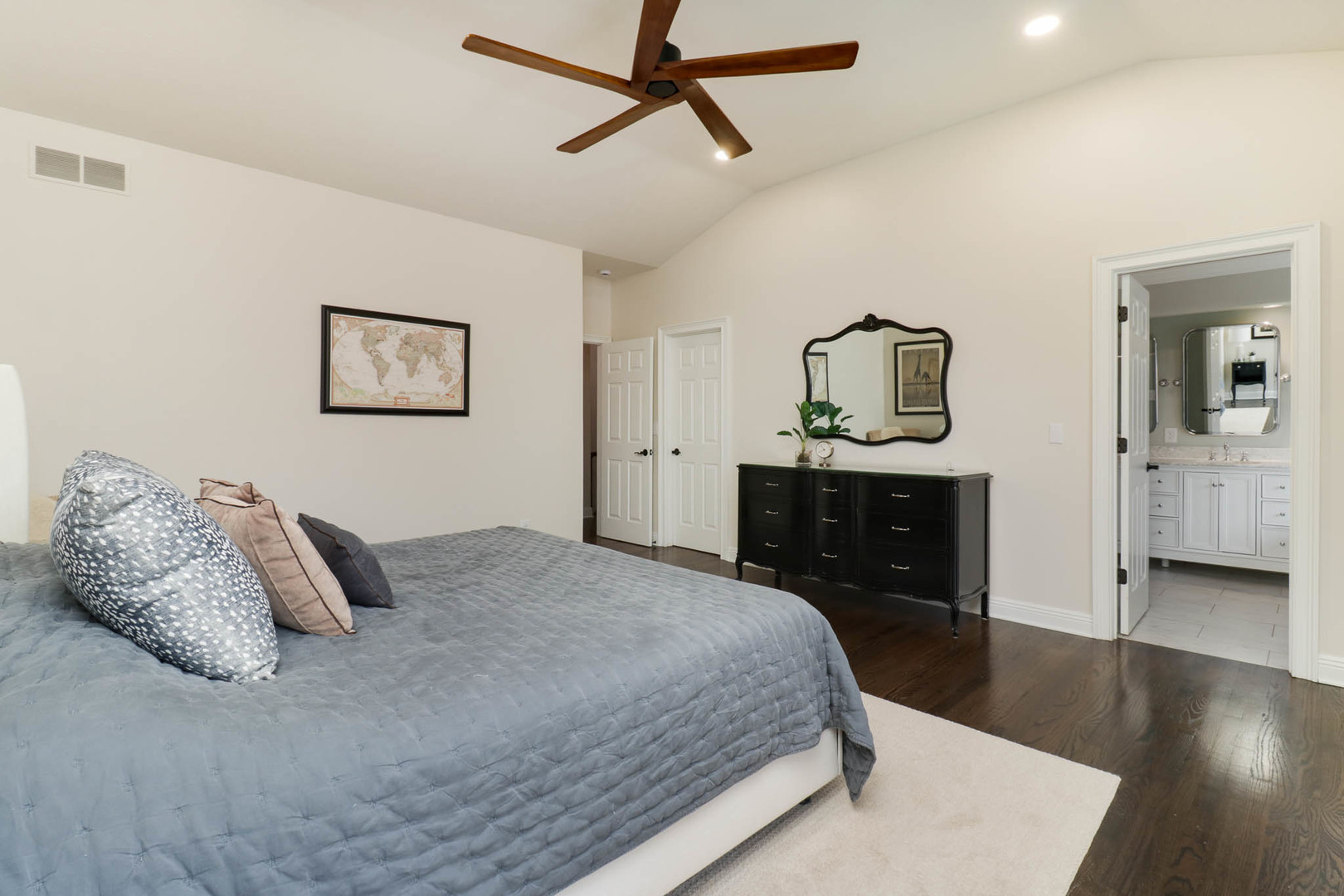 1908 Crimson Lane, Bloomington, IL 61704