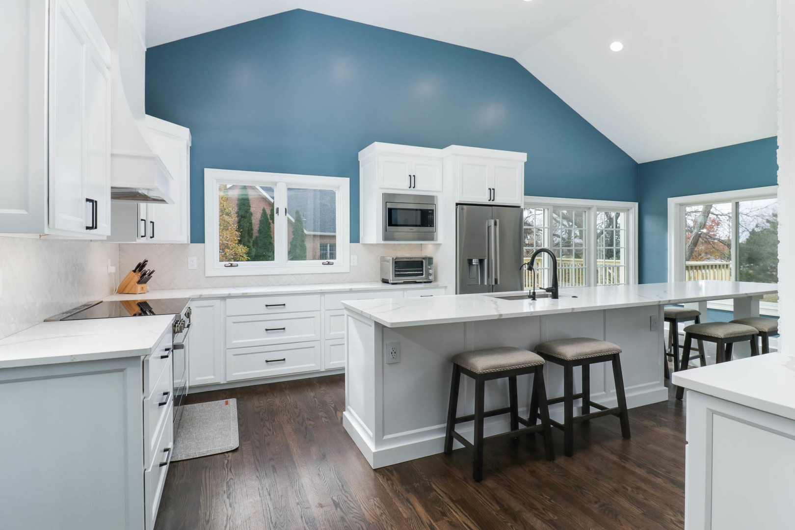 1908 Crimson Lane, Bloomington, IL 61704