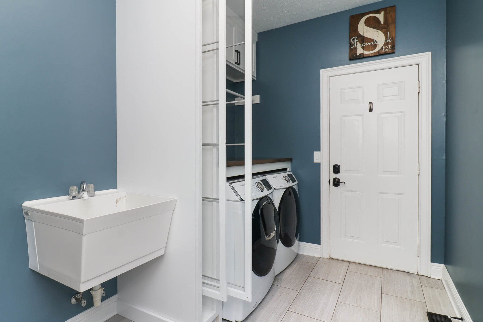 1908 Crimson Lane, Bloomington, IL 61704