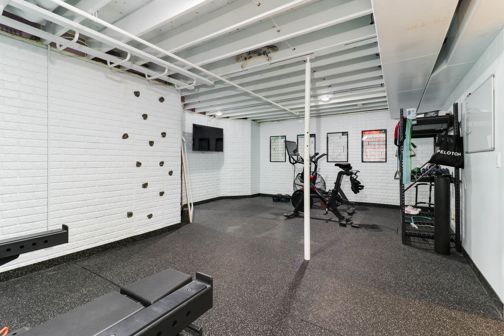 1908 Crimson Lane, Bloomington, IL 61704