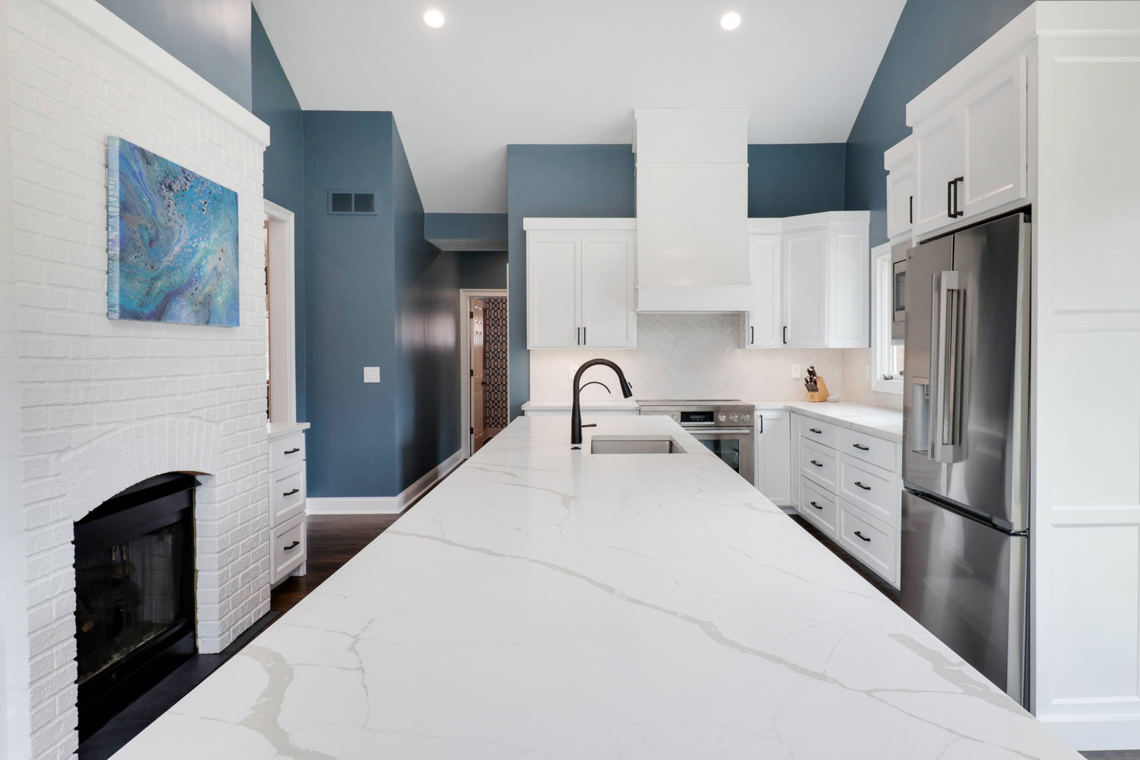 1908 Crimson Lane, Bloomington, IL 61704