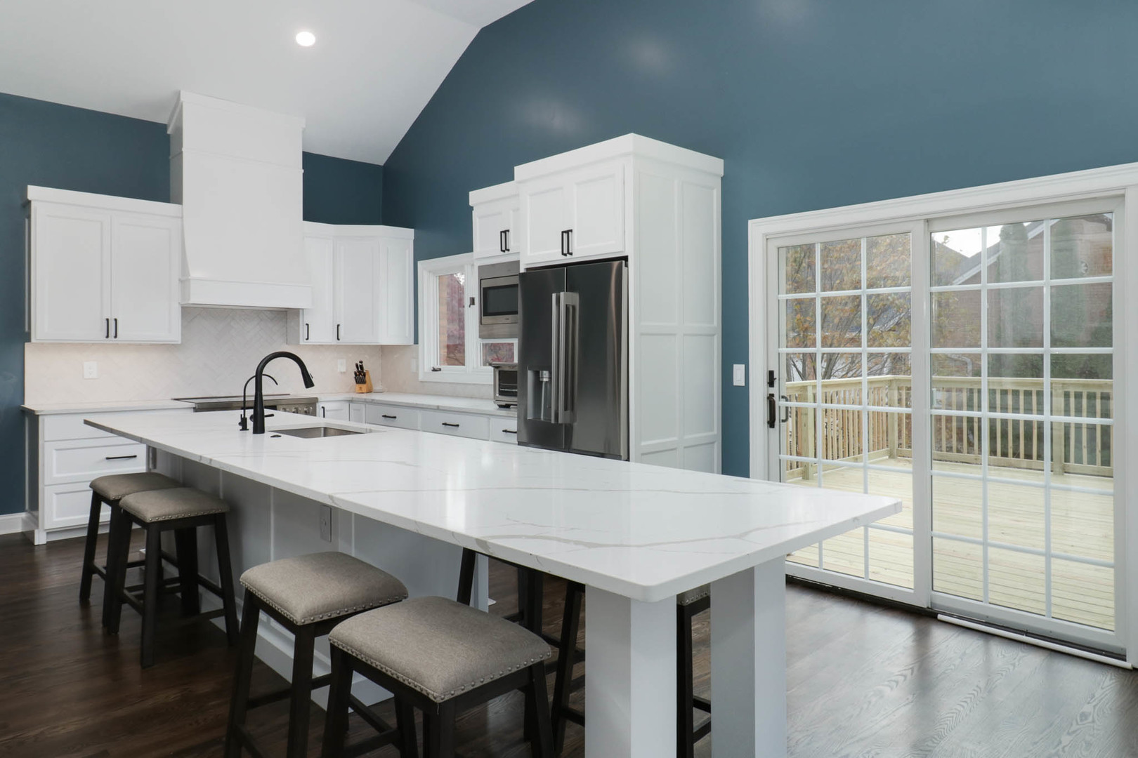 1908 Crimson Lane, Bloomington, IL 61704