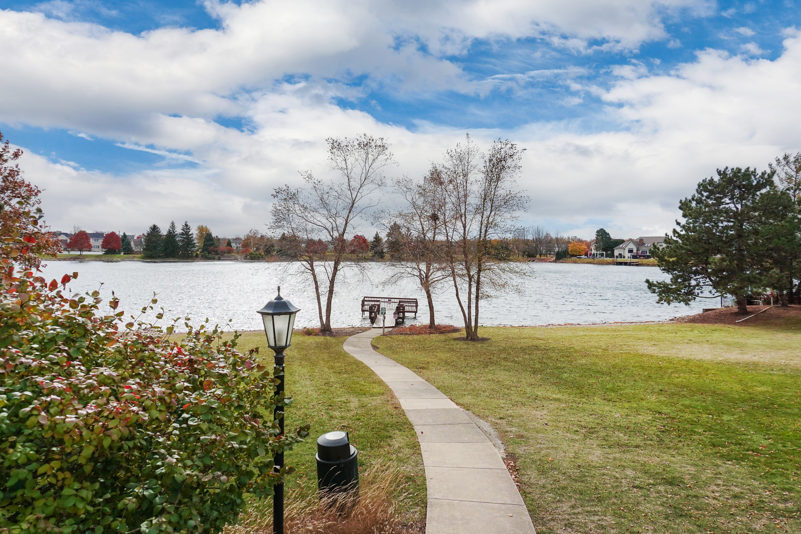 1908 Crimson Lane, Bloomington, IL 61704