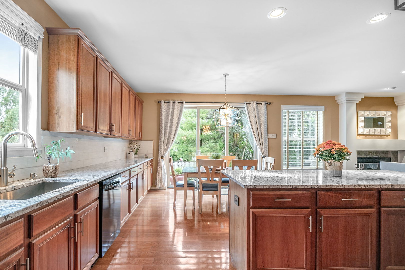 1491 Greystone Drive, Gurnee, IL 60031