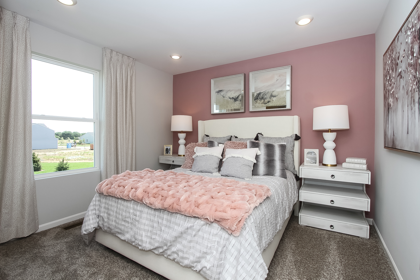 324 Kingsport Drive, South Elgin, IL 60177