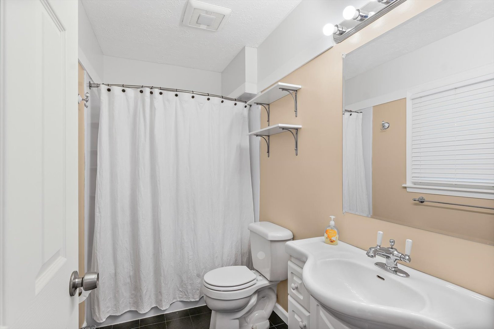 606 Cullom Street, Normal, IL 61761