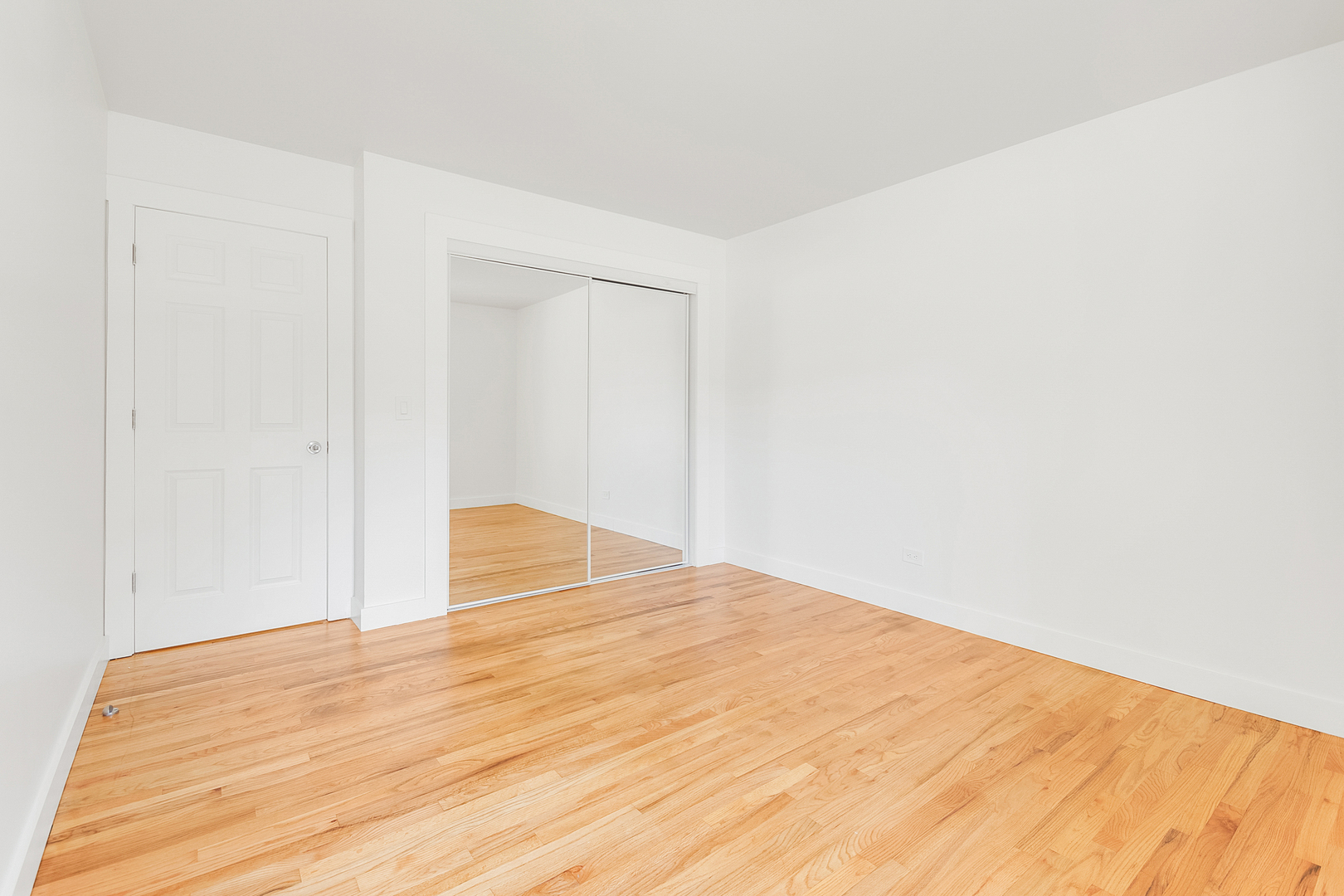 Crystal Lake, IL 60014