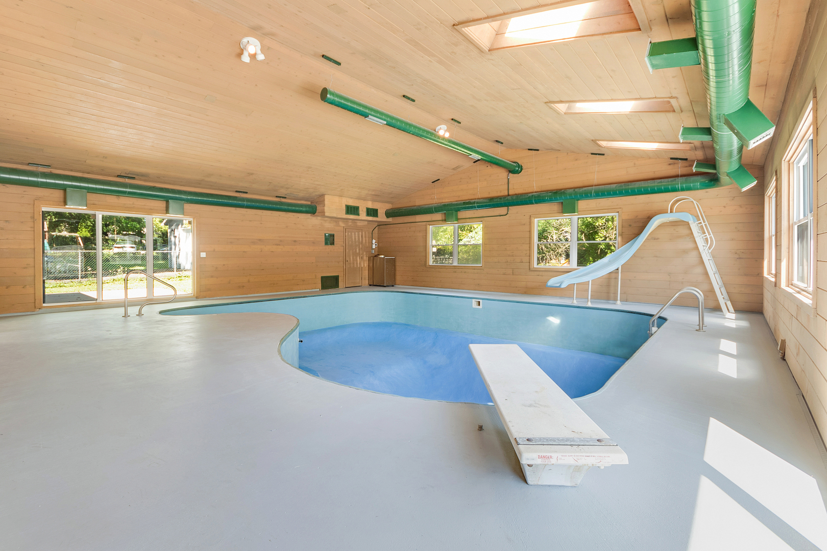 Crystal Lake, IL 60014