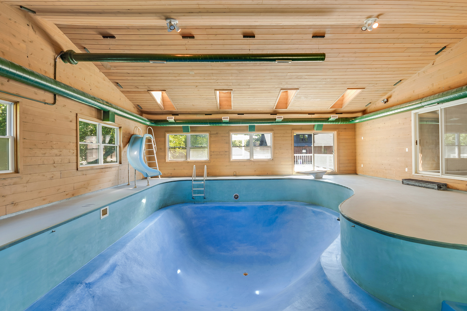 Crystal Lake, IL 60014