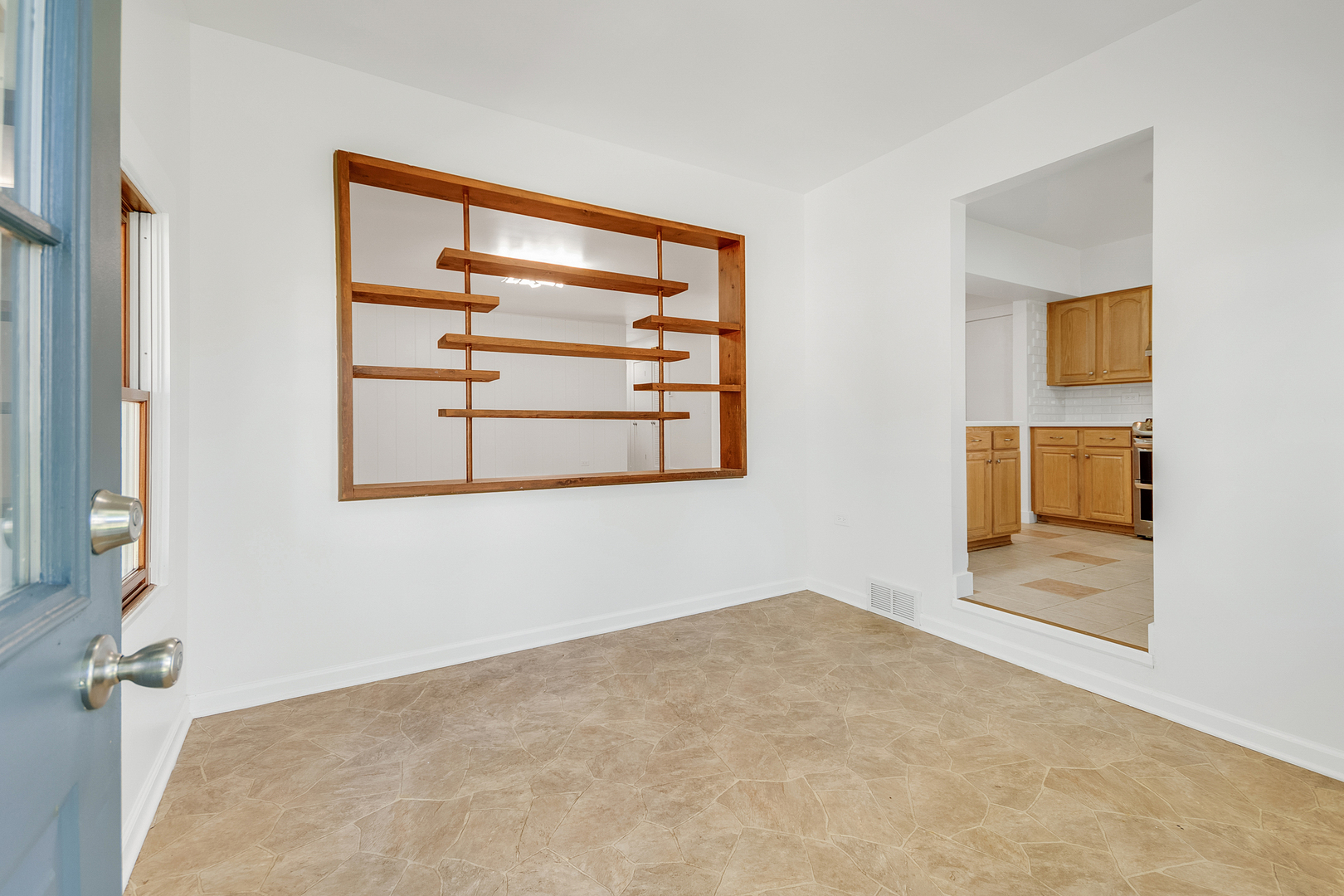 Crystal Lake, IL 60014