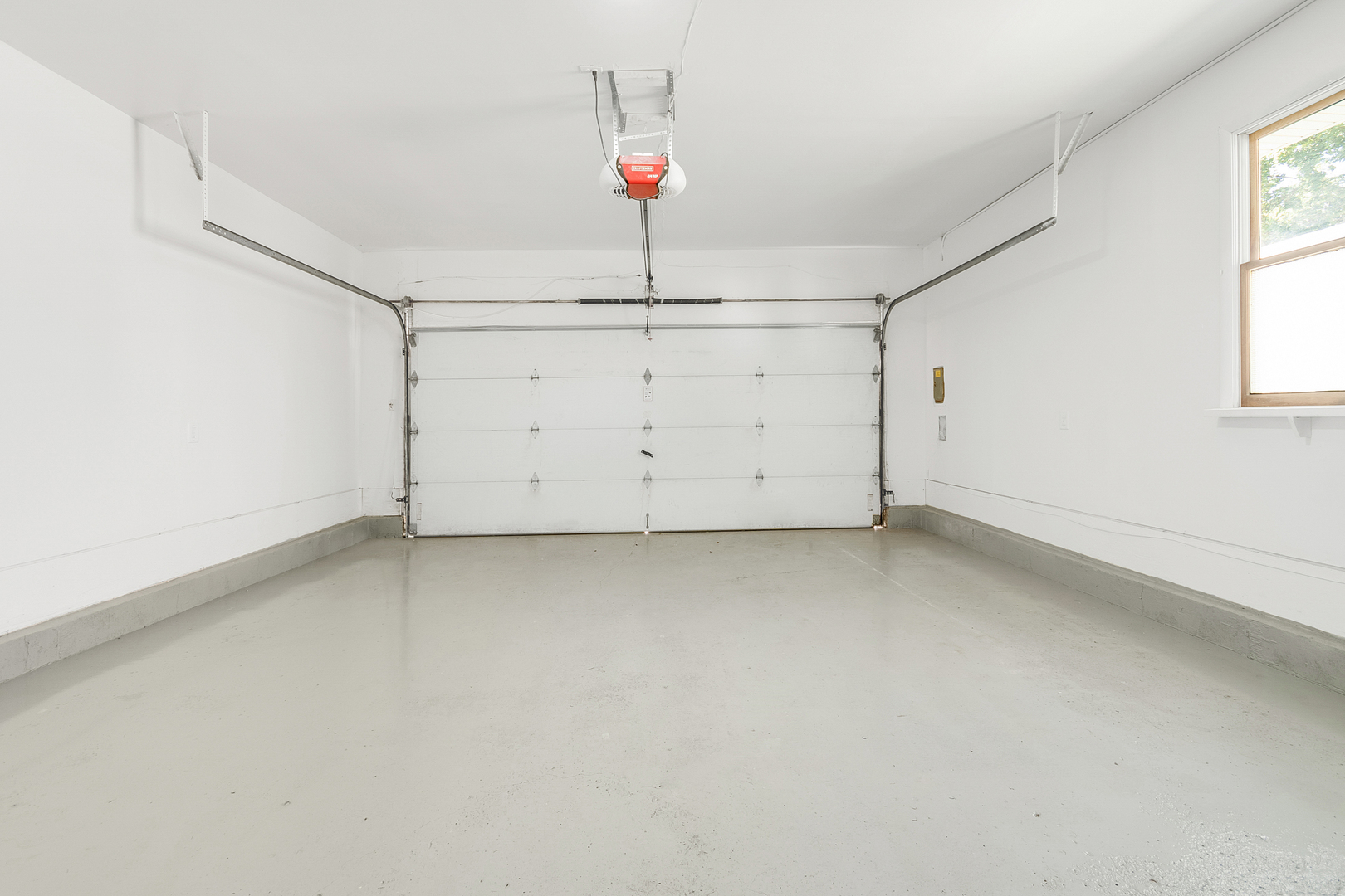 Crystal Lake, IL 60014