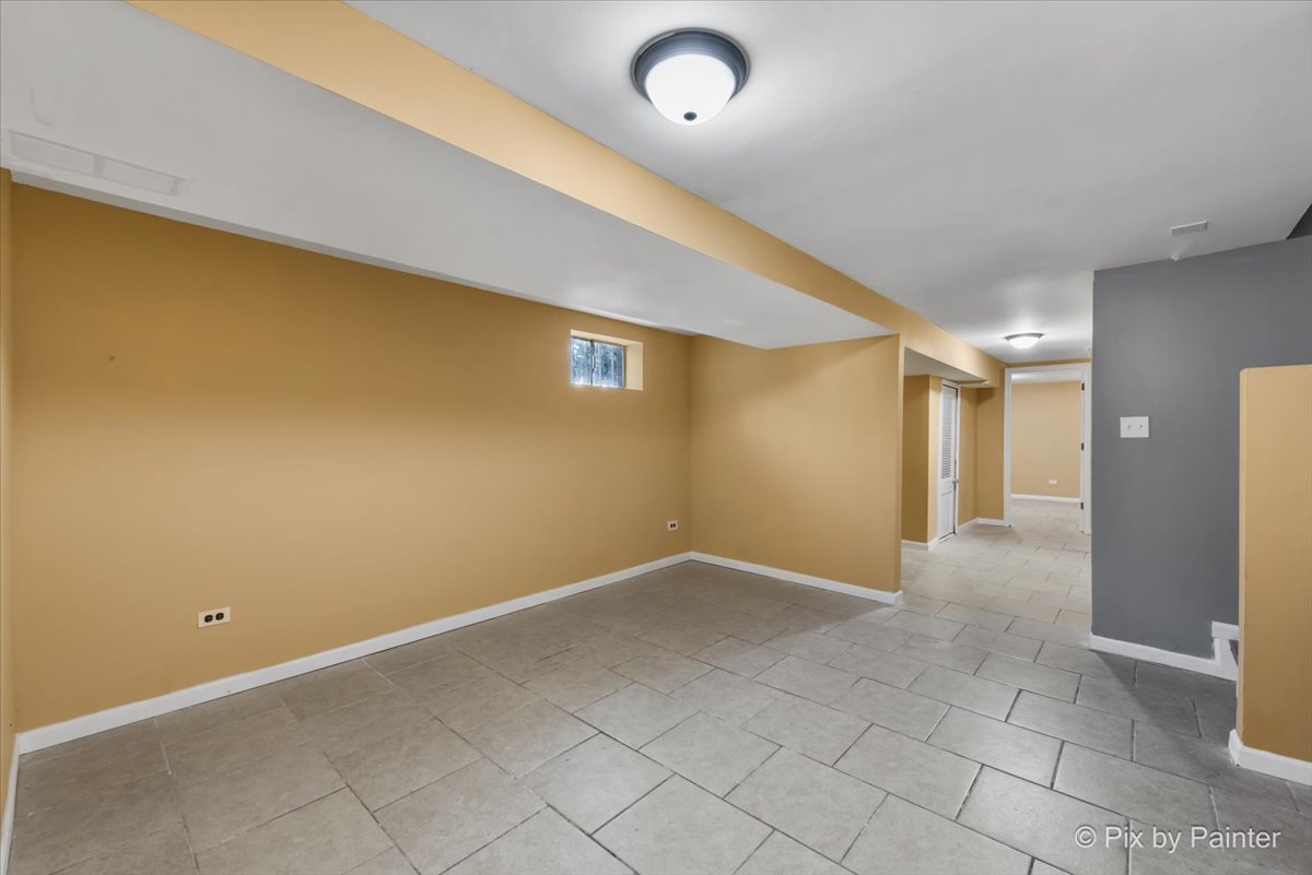 7301 S Seeley Avenue, Chicago, IL 60636