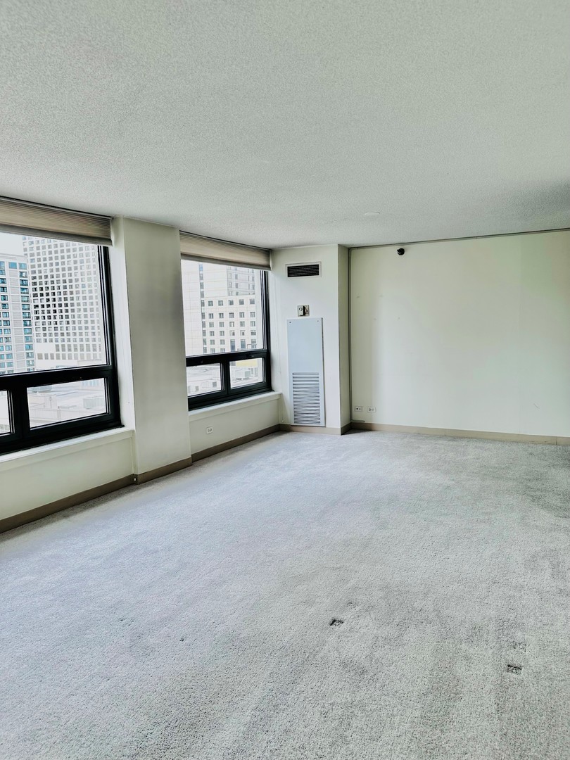 440 N WABASH Avenue #1704, Chicago, IL 60611