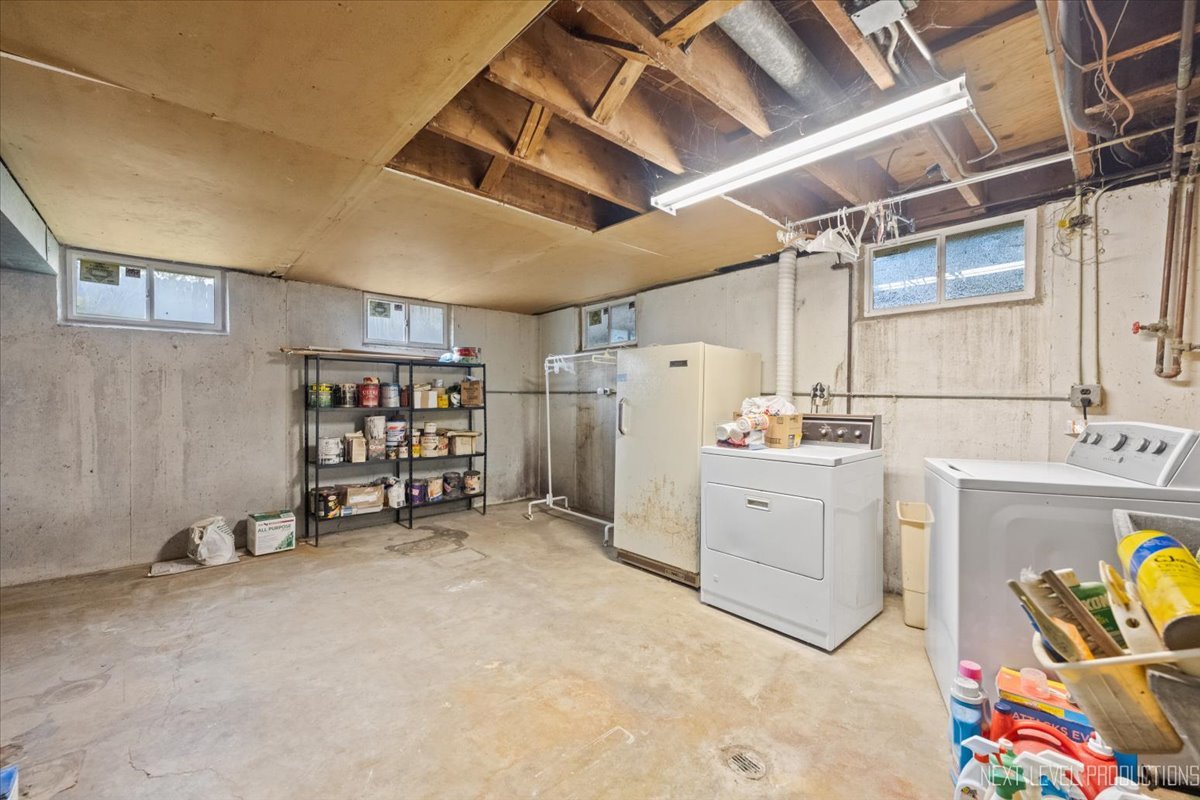 2926 76th Street, Woodridge, IL 60517