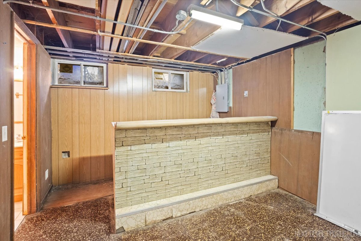 2926 76th Street, Woodridge, IL 60517