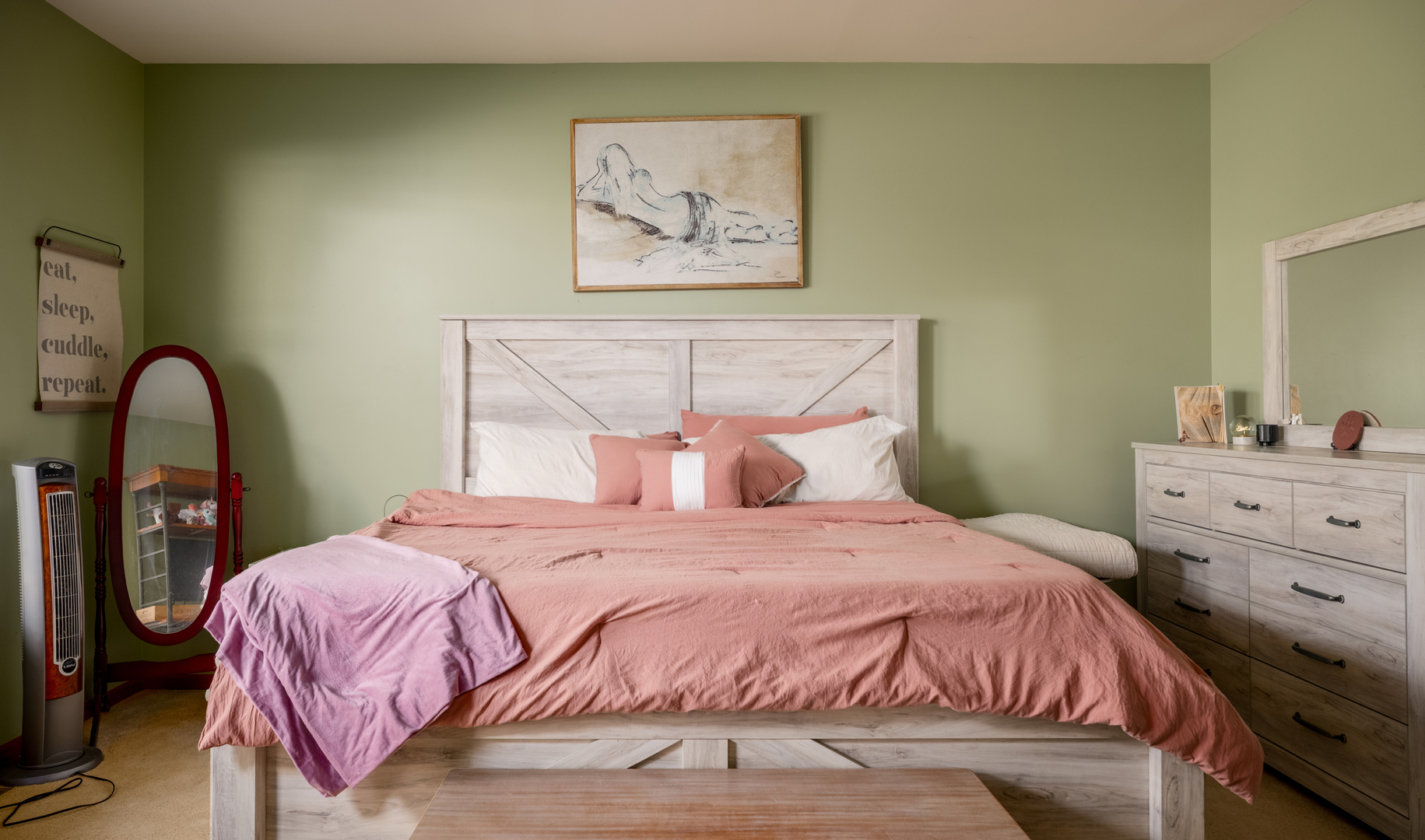 2044 Matthew Avenue, Twin Lakes, WI 53181