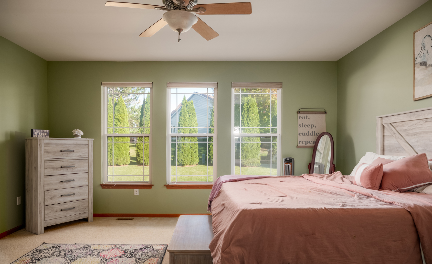 2044 Matthew Avenue, Twin Lakes, WI 53181