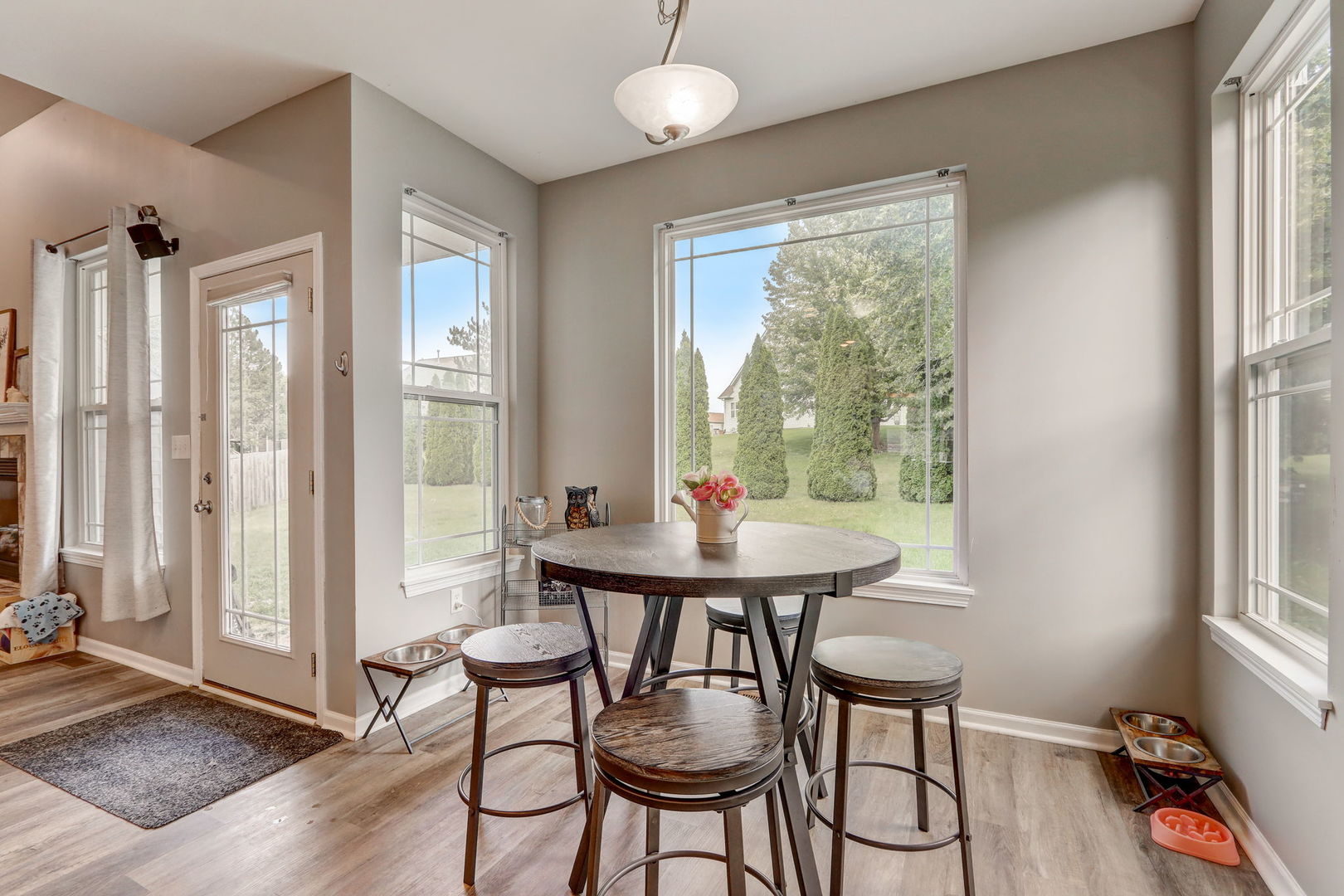 2044 Matthew Avenue, Twin Lakes, WI 53181