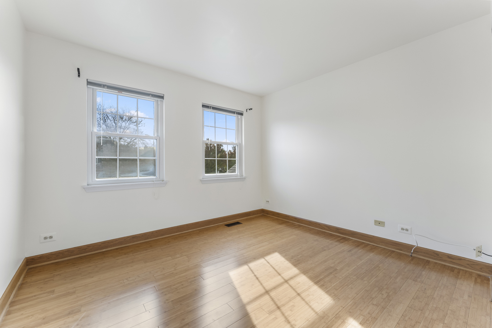 60 Whitman Court, Schaumburg, IL 60173