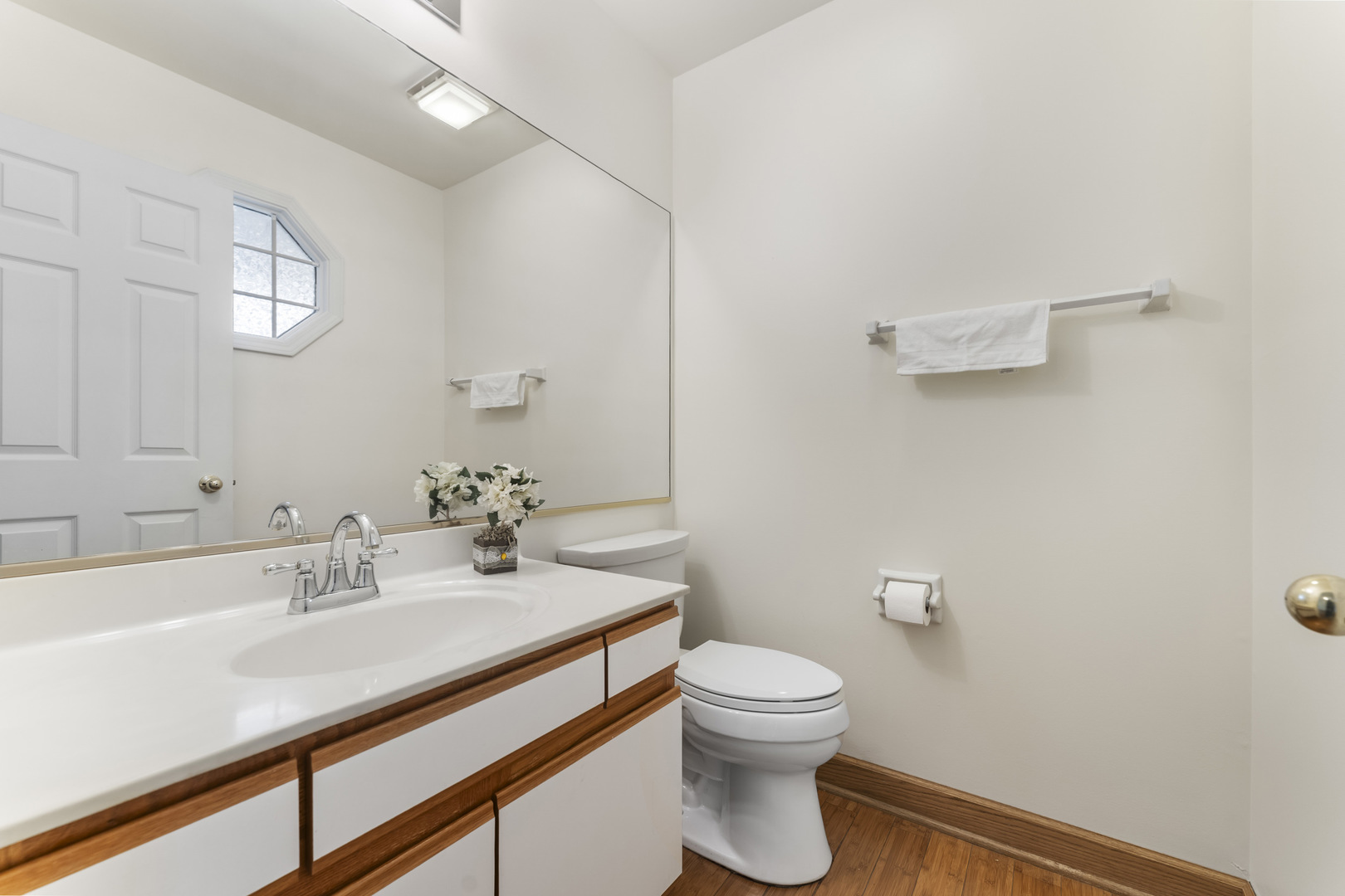 60 Whitman Court, Schaumburg, IL 60173