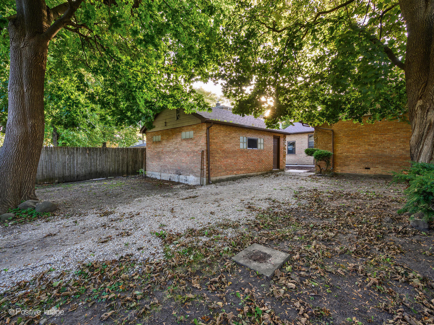 1521 Seymour Avenue, North Chicago, IL 60064