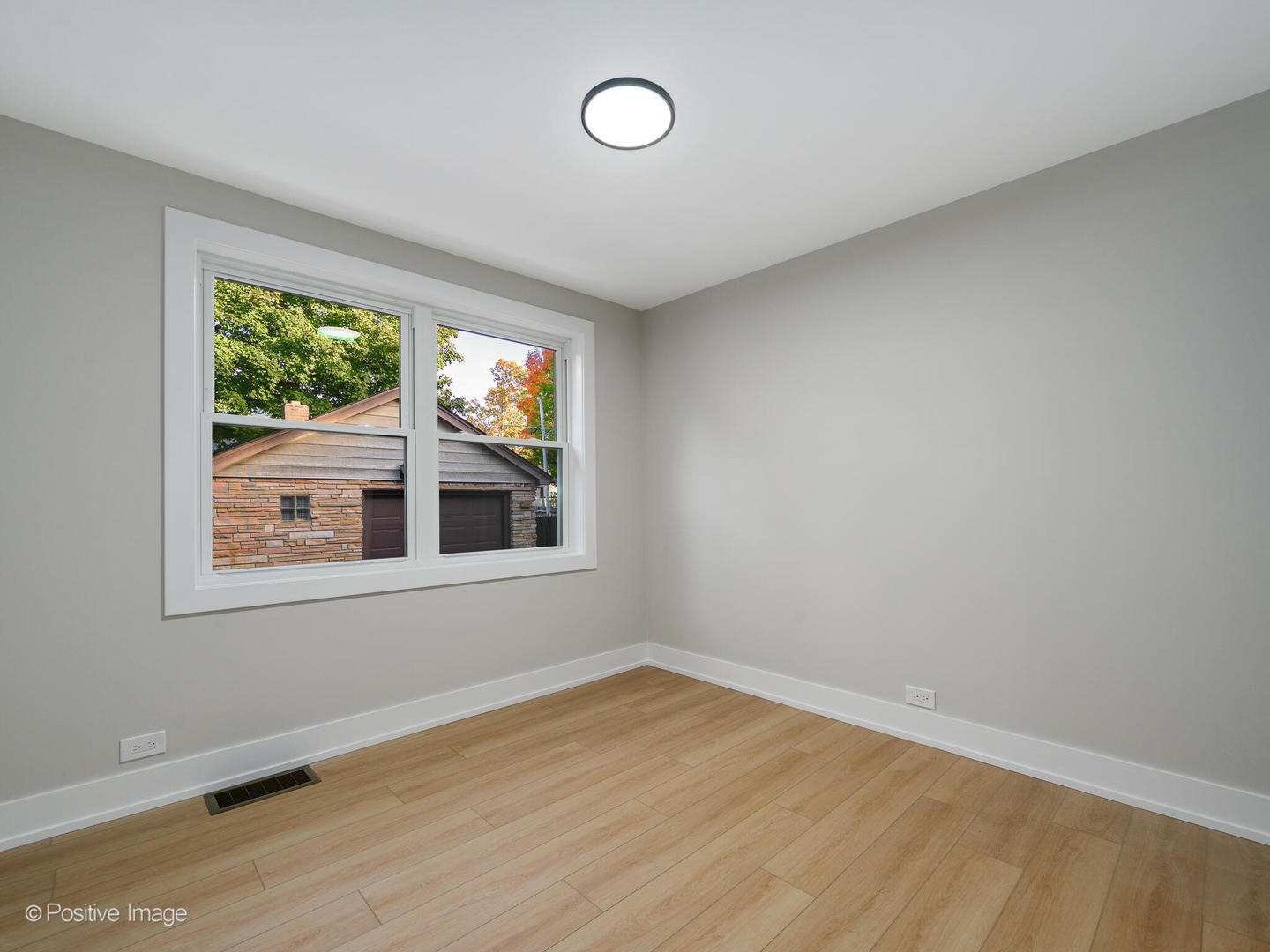 1521 Seymour Avenue, North Chicago, IL 60064