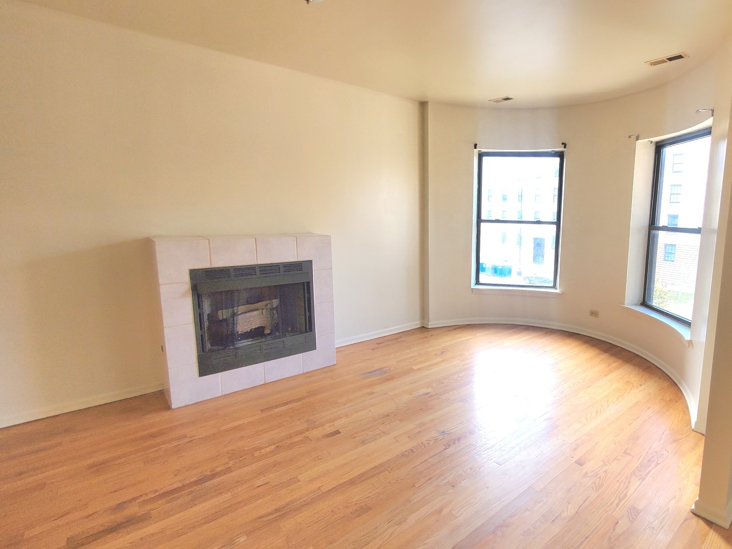 4615 S Michigan Avenue #2S, Chicago, IL 60653