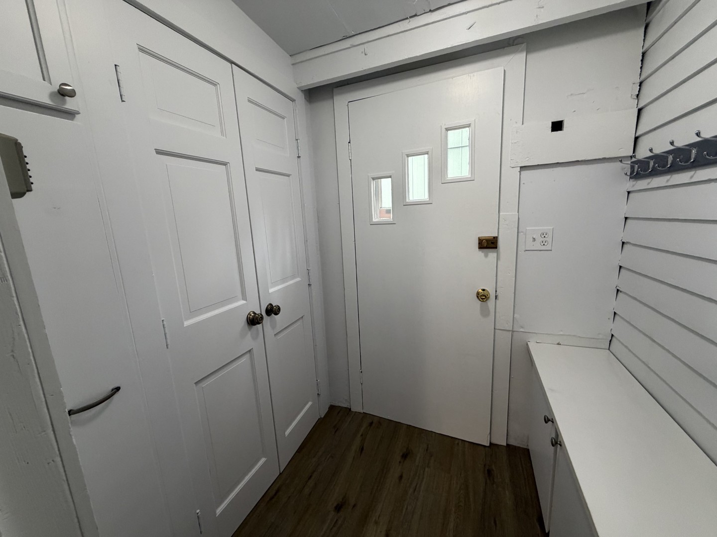 1406 W Walnut Street, Bloomington, IL 61701